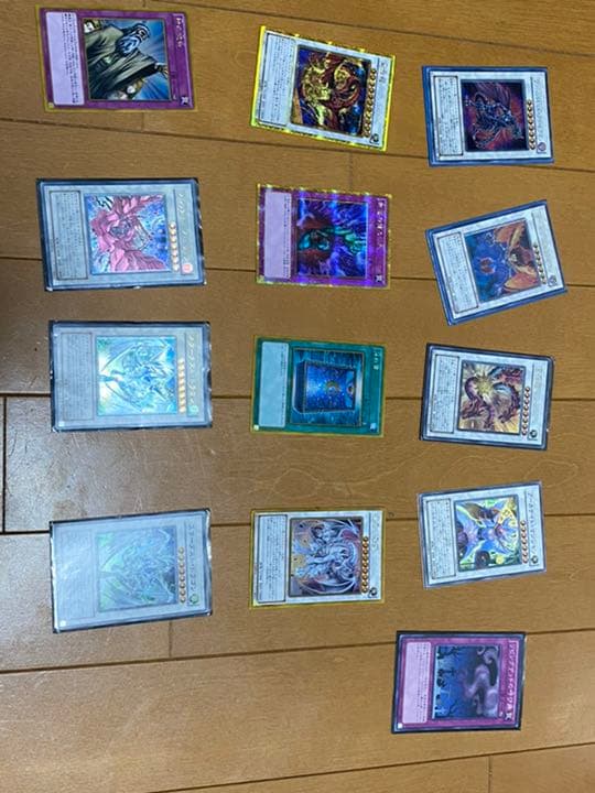 遊戯王 コスモクイーン