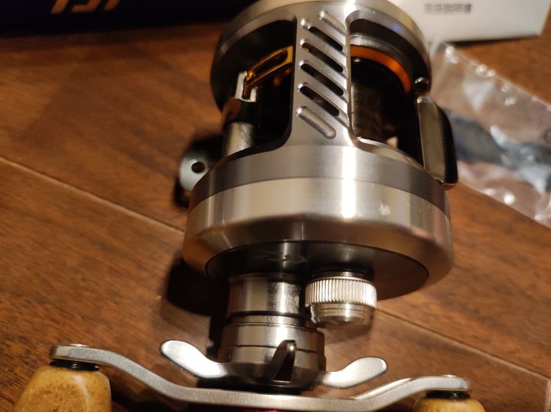 DAIWA ミリオネア CT SV 70SHL 浅溝スプール