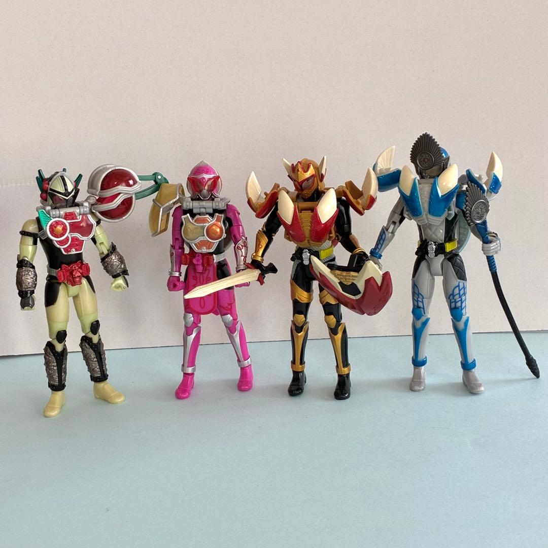 仮面ライダー鎧武 アームズチェンジシリーズ シグルド マリカ マルス 冠