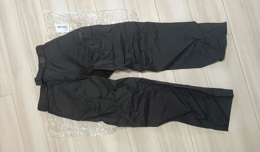 シマノ　レインギアスーツ01　Ｌサイズ　BK　未使用品