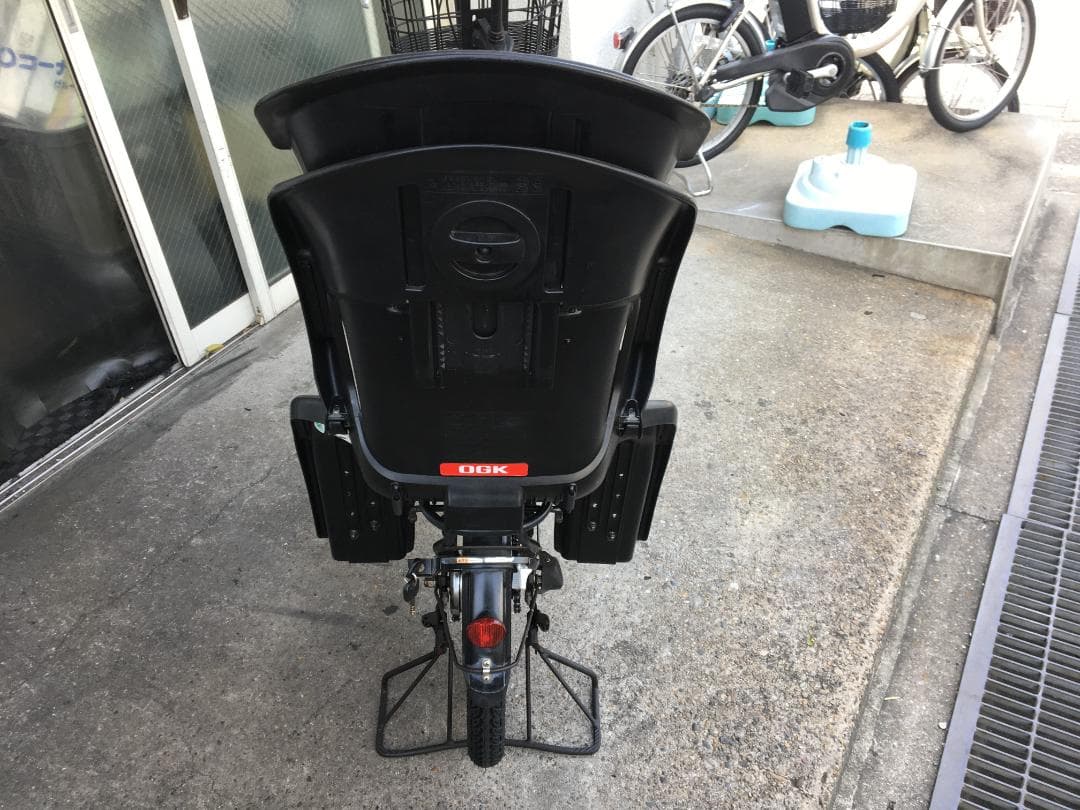 地域限定送料無料　パスバビー　子供乗せ　12,8AH　黒　神戸市　電動自転車