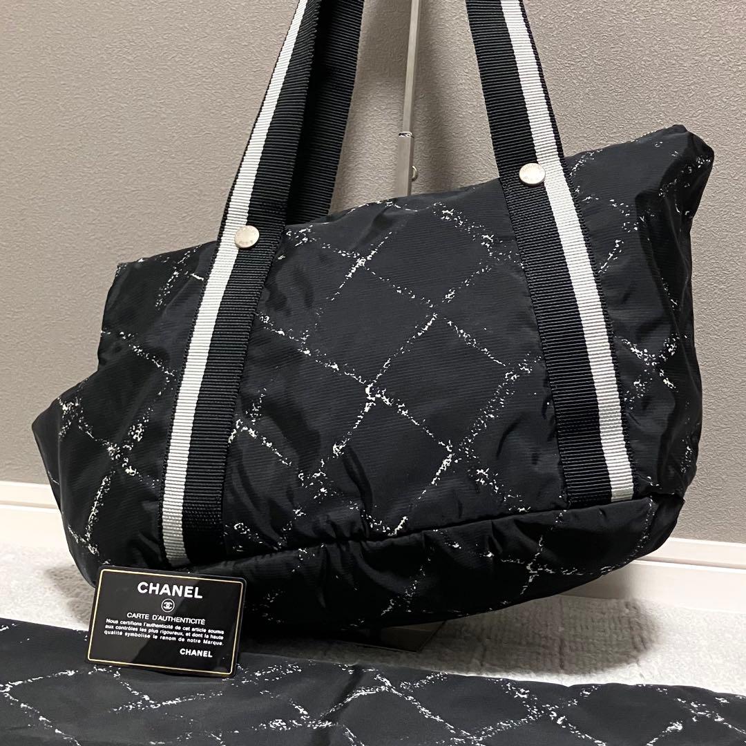 極美品！シャネル［旧トラベルライン］ペット　ショルダーバッグ　犬　ギャランティ