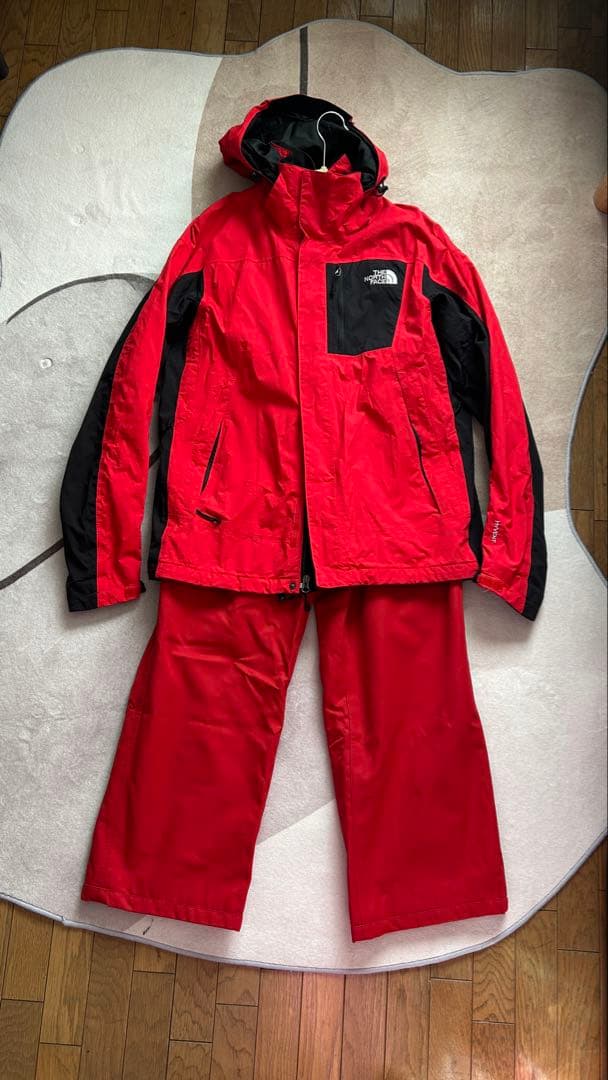 THE NORTH FACEマウンテンパーカー×マーベルスキーパン(上下セット）