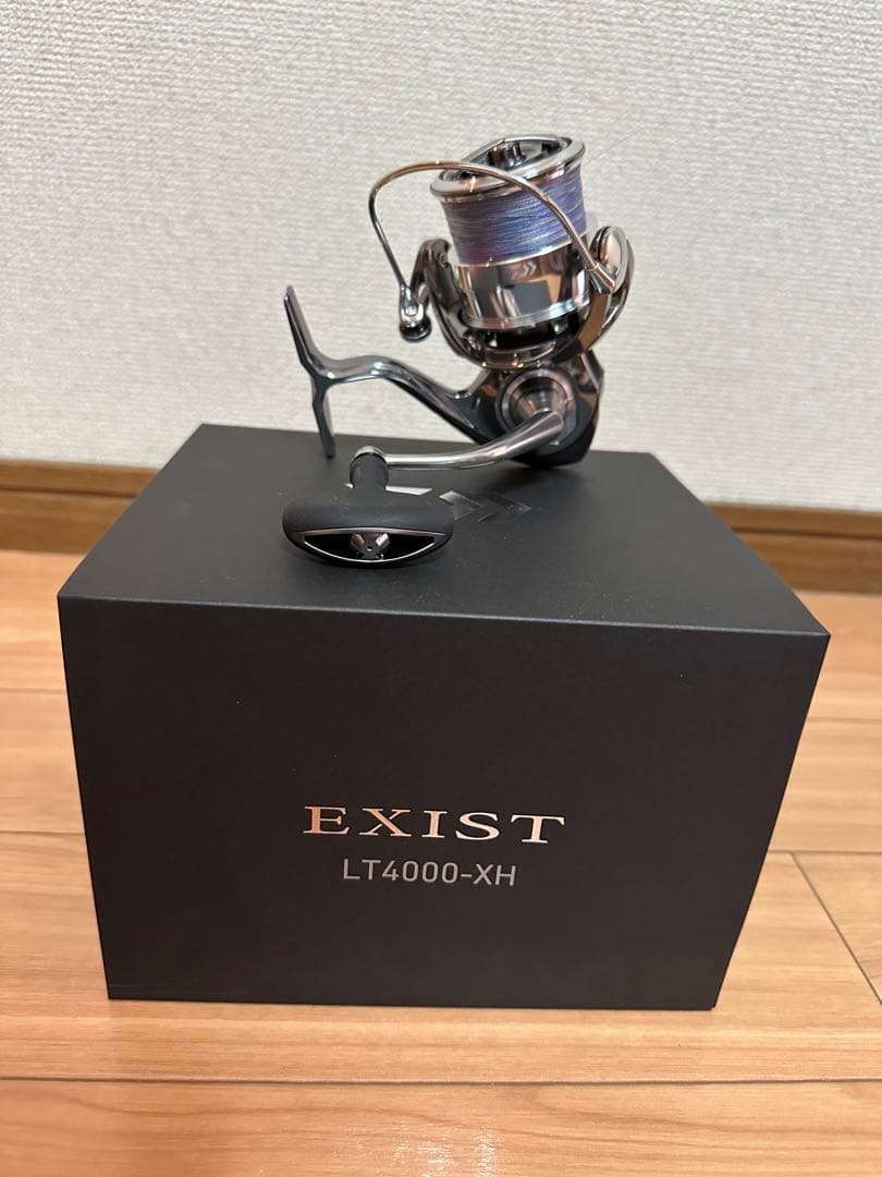 ダイワ　EXIST LT4000-XH スピニングリール