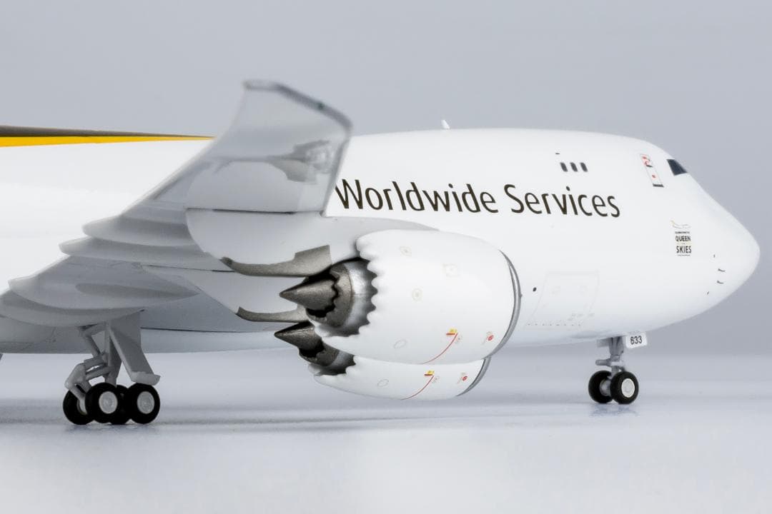 航空機・ヘリコプター UPS 747-8F N633UP 1/400