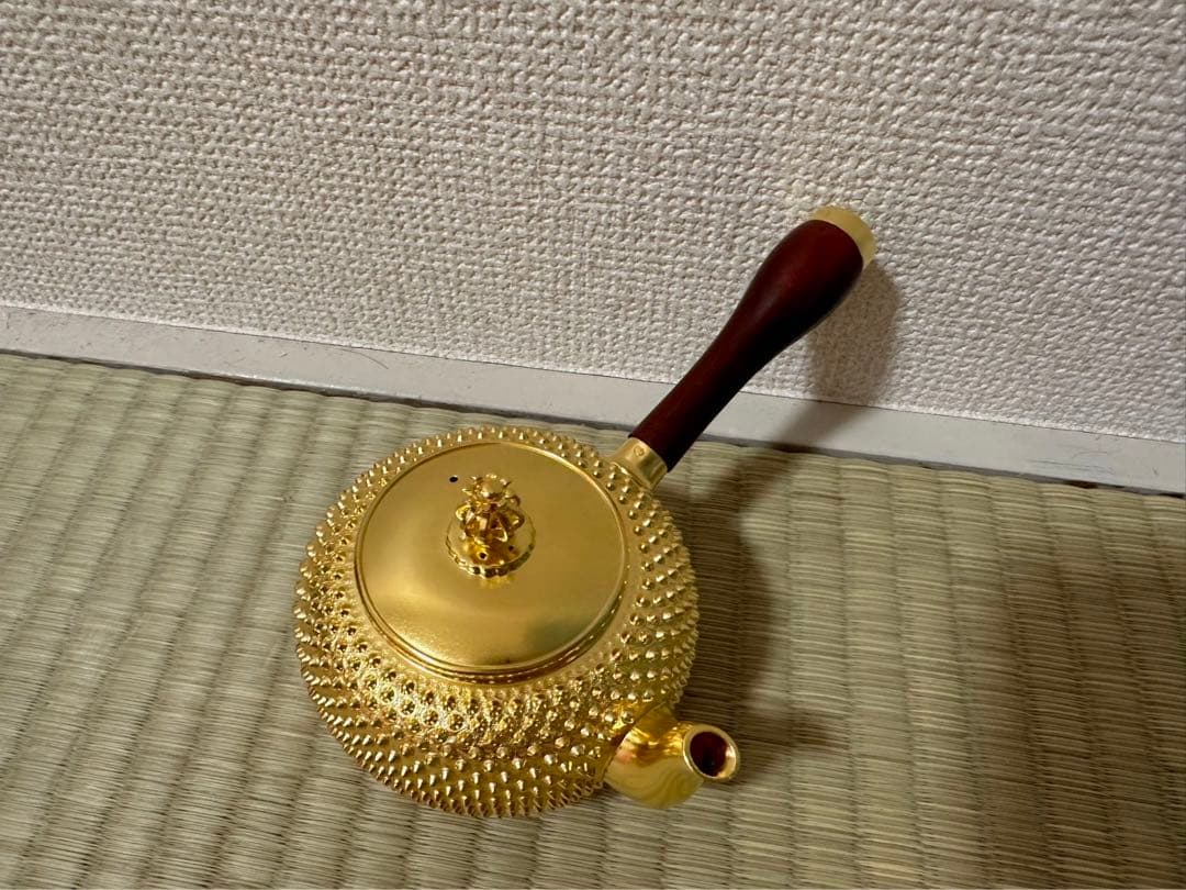 純銀製 玉霰打出 金メッキ 花蕾摘 横手急須 銀瓶 煎茶道具