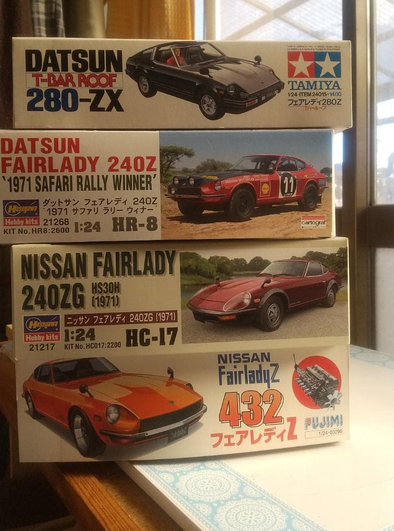 1/24 ニッサン/ダットサン・フェアレディZ モデルキット　4点セット