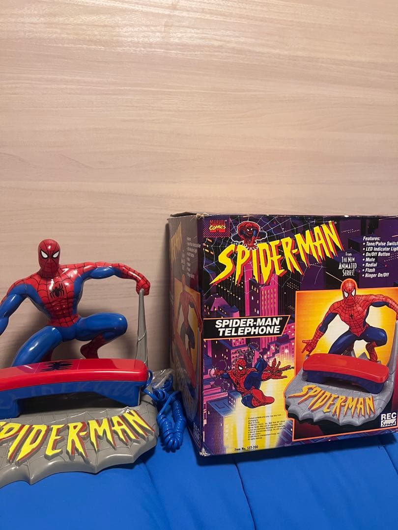 【最終価格】スパイダーマン フィギュア付き電話