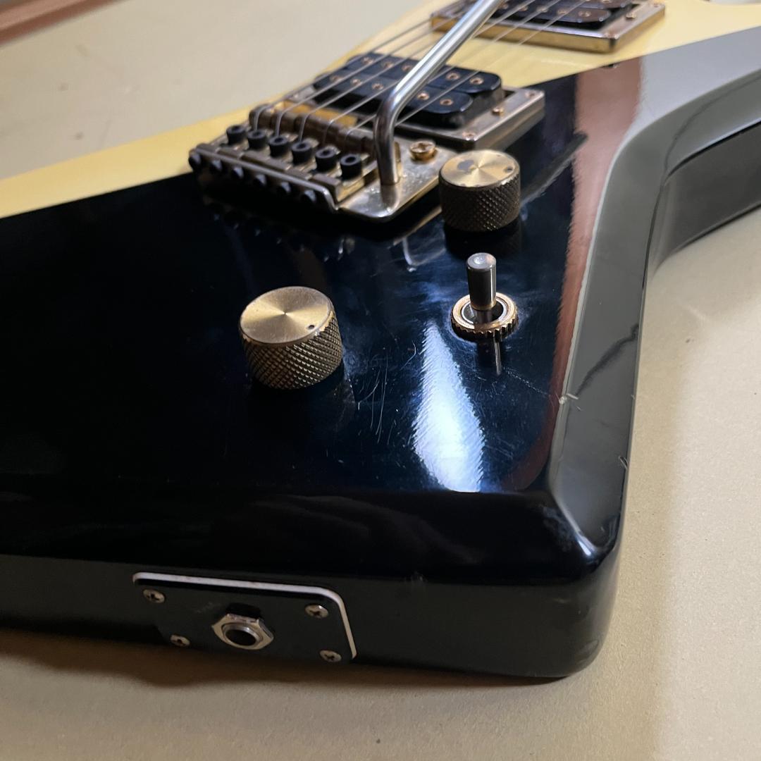 Aria Pro Ⅱ ZZ Custom 1984年製 Black White