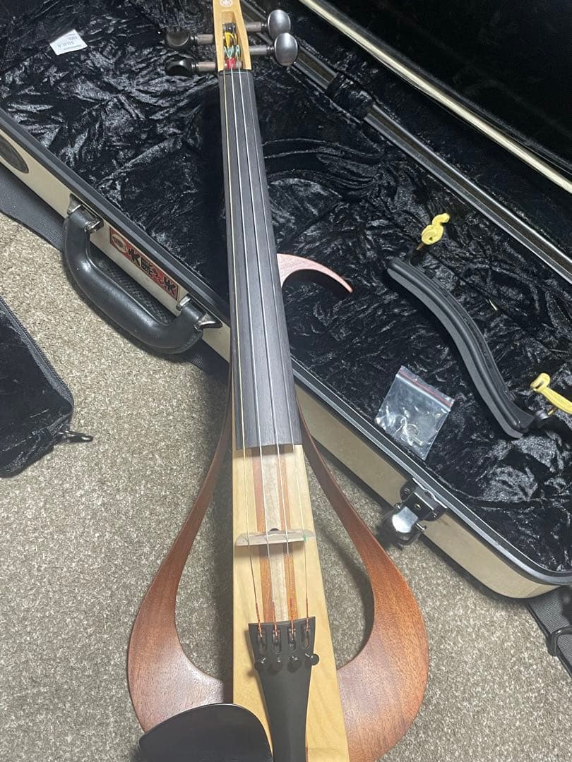 オマケ有 ヤマハ YAMAHA エレクトリックバイオリン YEV104NT 4弦