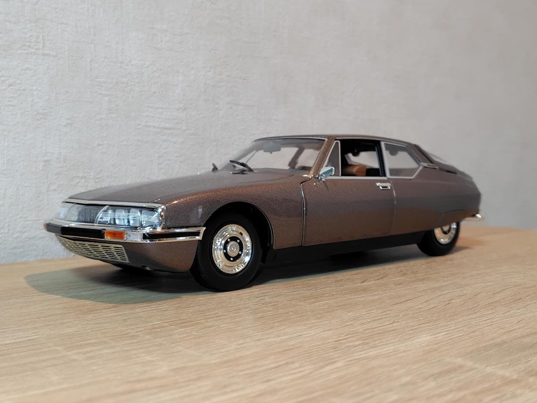 1/18 NOREV (ノレブ) CITROEN (シトロエン) SM
