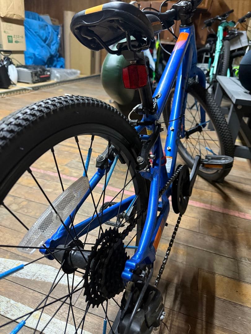 希少キャノンデール　屋内保管20インチ自転車 7速ギア