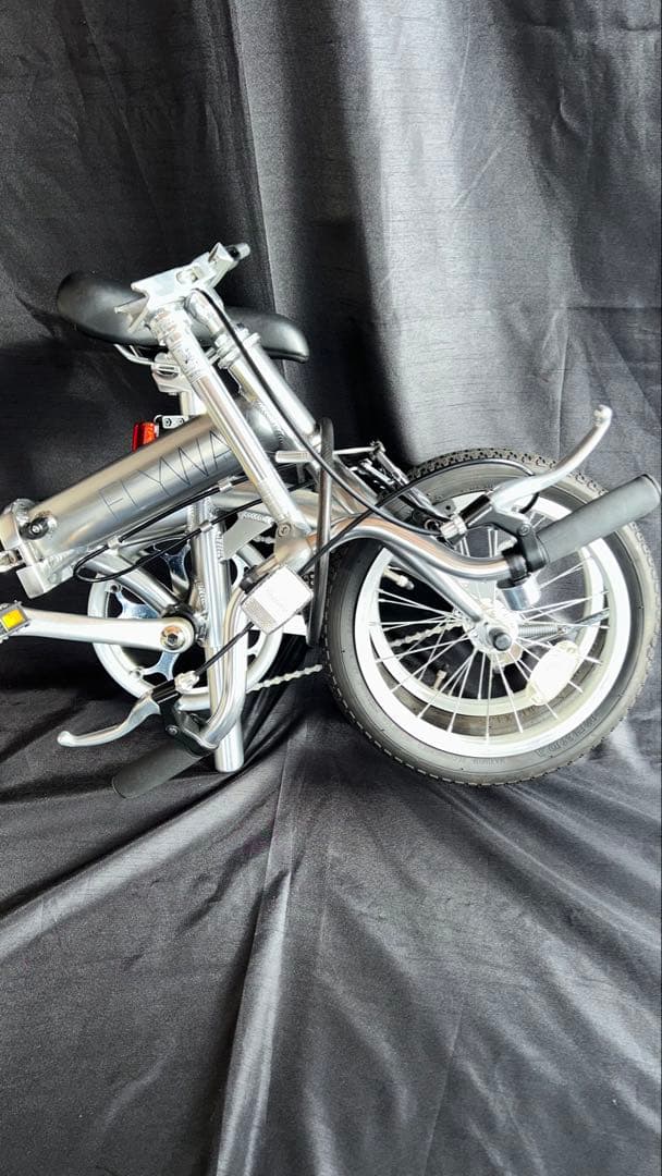 折りたたみ自転車 シルバー 小径ホイール