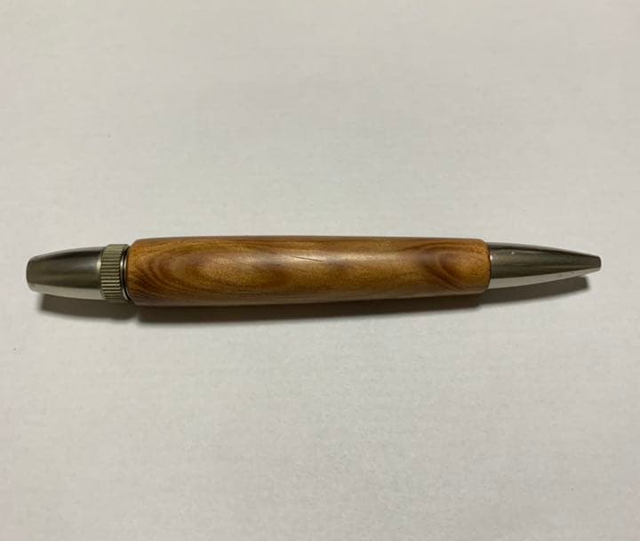 木軸ボールペン　パトリオット なめら松　金蘭杢　国産
