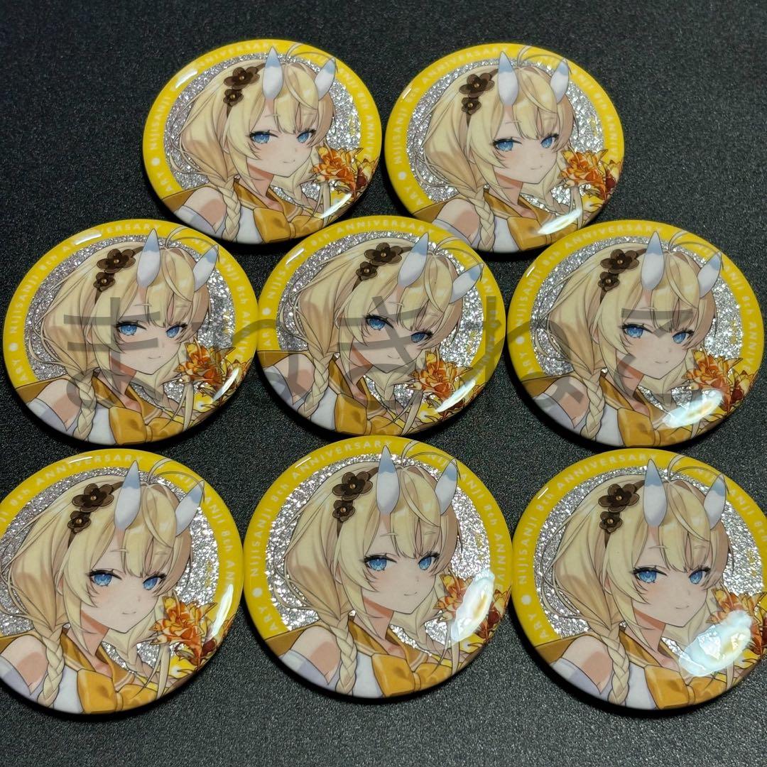 にじさんじ　8周年　グリッター缶バッジ　蝸堂みかる