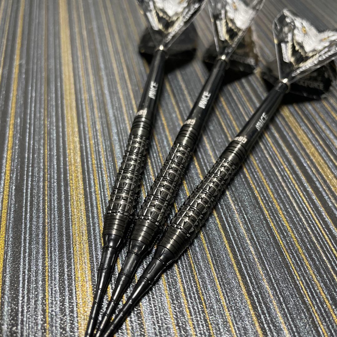 定価11000円 ソフトダーツ クロックフォース 18g CF3