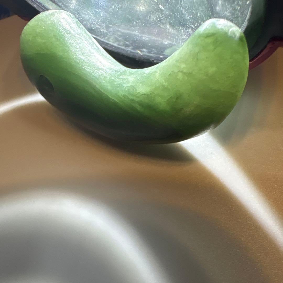 ヒスイ　勾玉