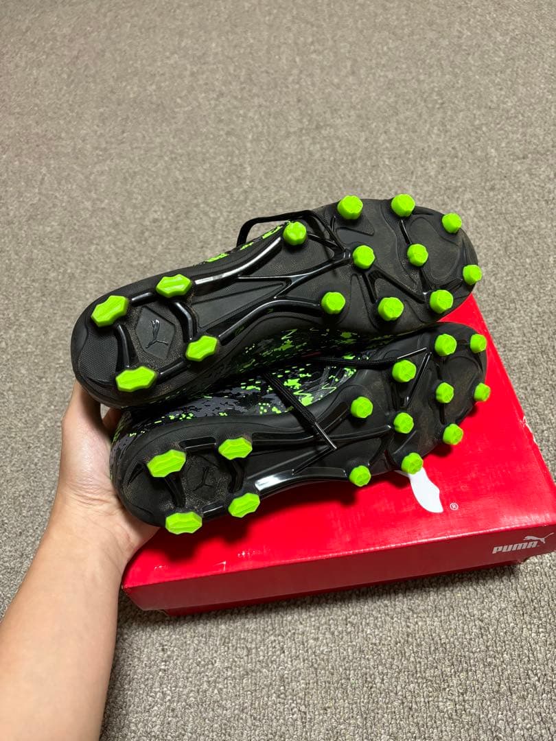 プーマフューチャー19.4HG