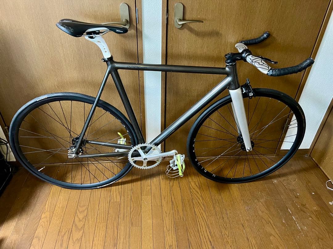 LEADER BIKES KAGERO リーダーバイク　カゲロー Mサイズ