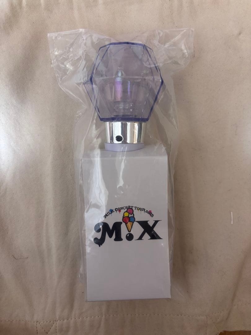 M!LK ミルクラスタル スティック 3
