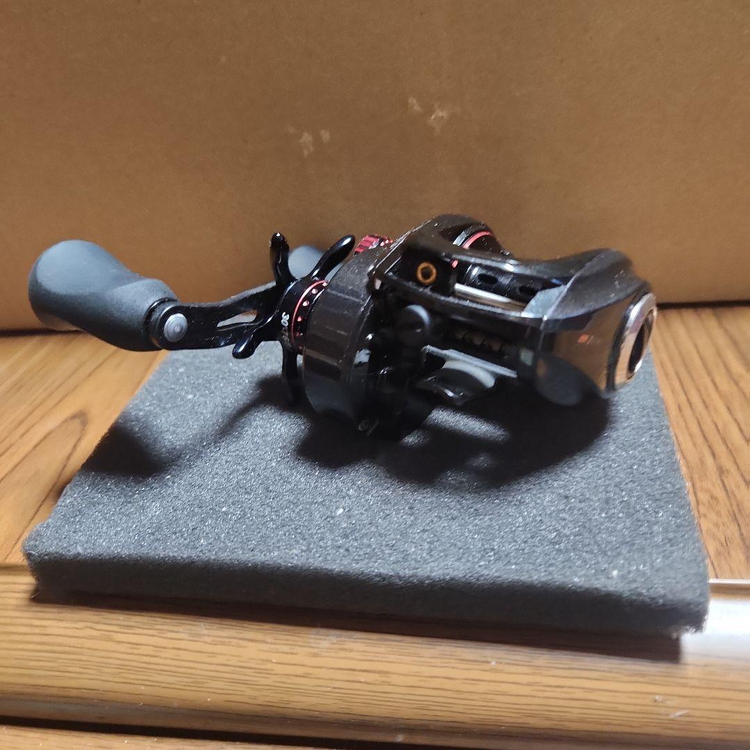 リール Revo ELITE7 IB