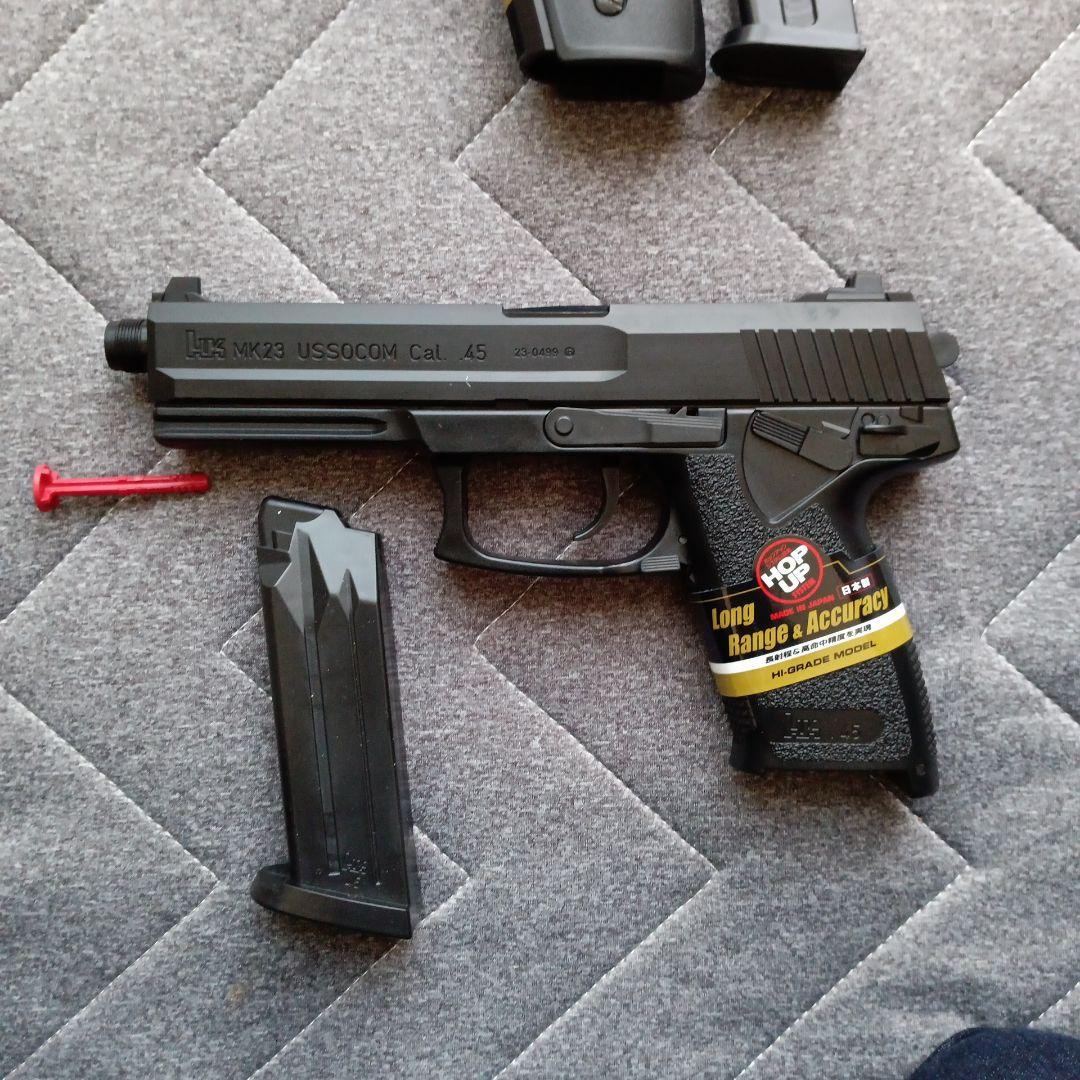 東京マルイエアガン、シグザウエルP228とソーコムＭK23、新品未使用品、18禁