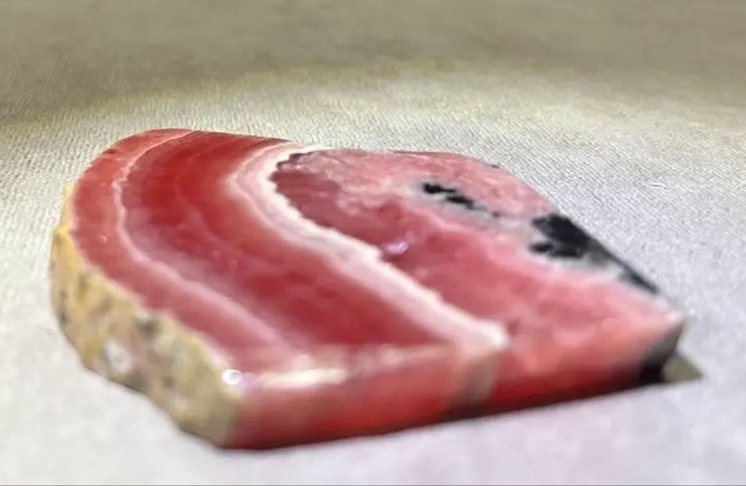 ❷インカローズ　キレイな縞目模様　原石　スライス