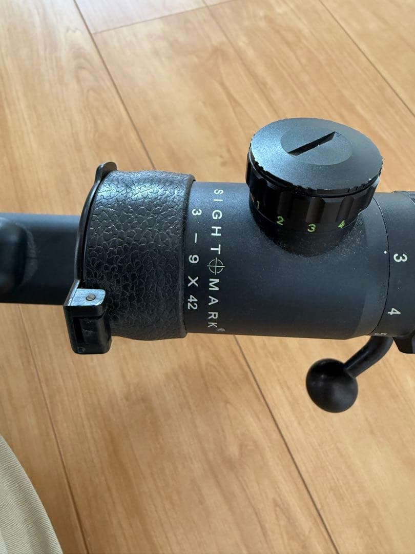 L96 AWS ボルトアクションエアライフル　サイトマーク製スコープ