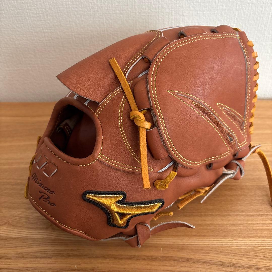 ミズノプロ　投手用　硬式　グローブ　グラブ　高校野球対応　定価66,000円