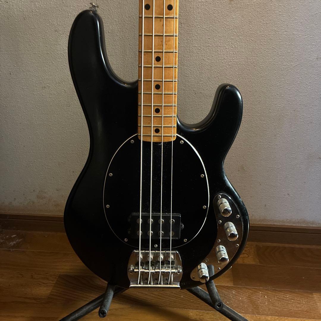Music Man StingRay ベース　ミュージックマン　スティングレイ
