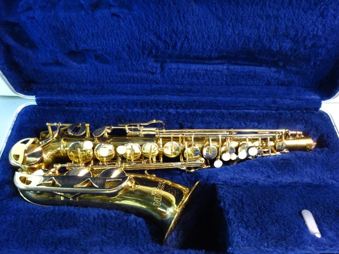 CONN 18M アルトサックス　ハードケース付き　現状品