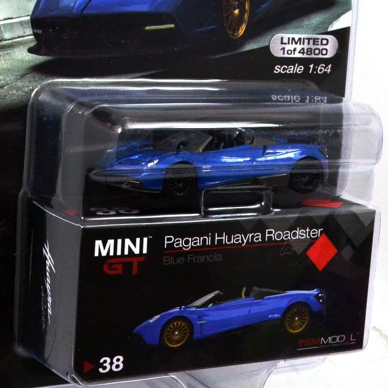 パガーニウアイラロードスター(ブルーフランシア)左ハンドル仕様 (チェイスカー)