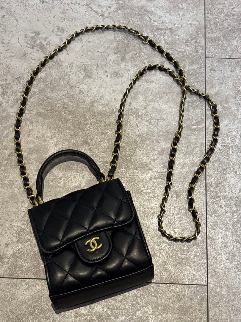 【期間限定お値下げ】CHANEL ノベルティ ブラックレザーショルダーバッグ