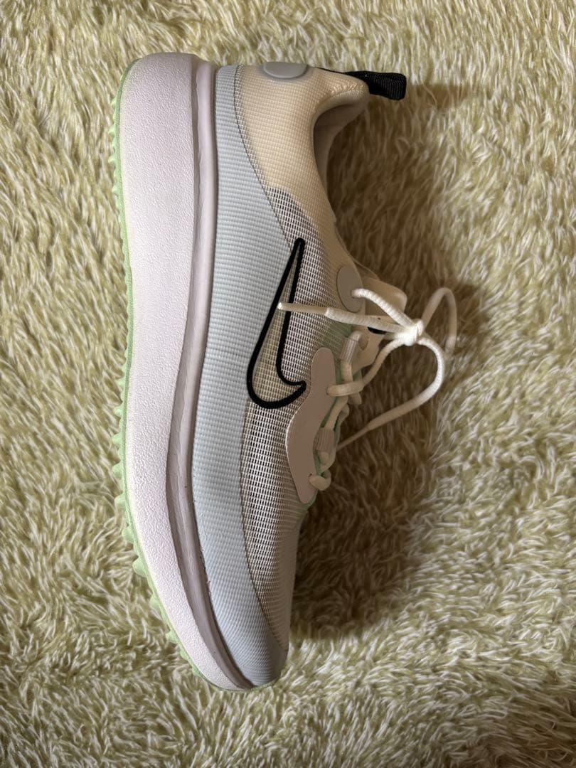 【NIKE】ホワイト/ミント シューズ