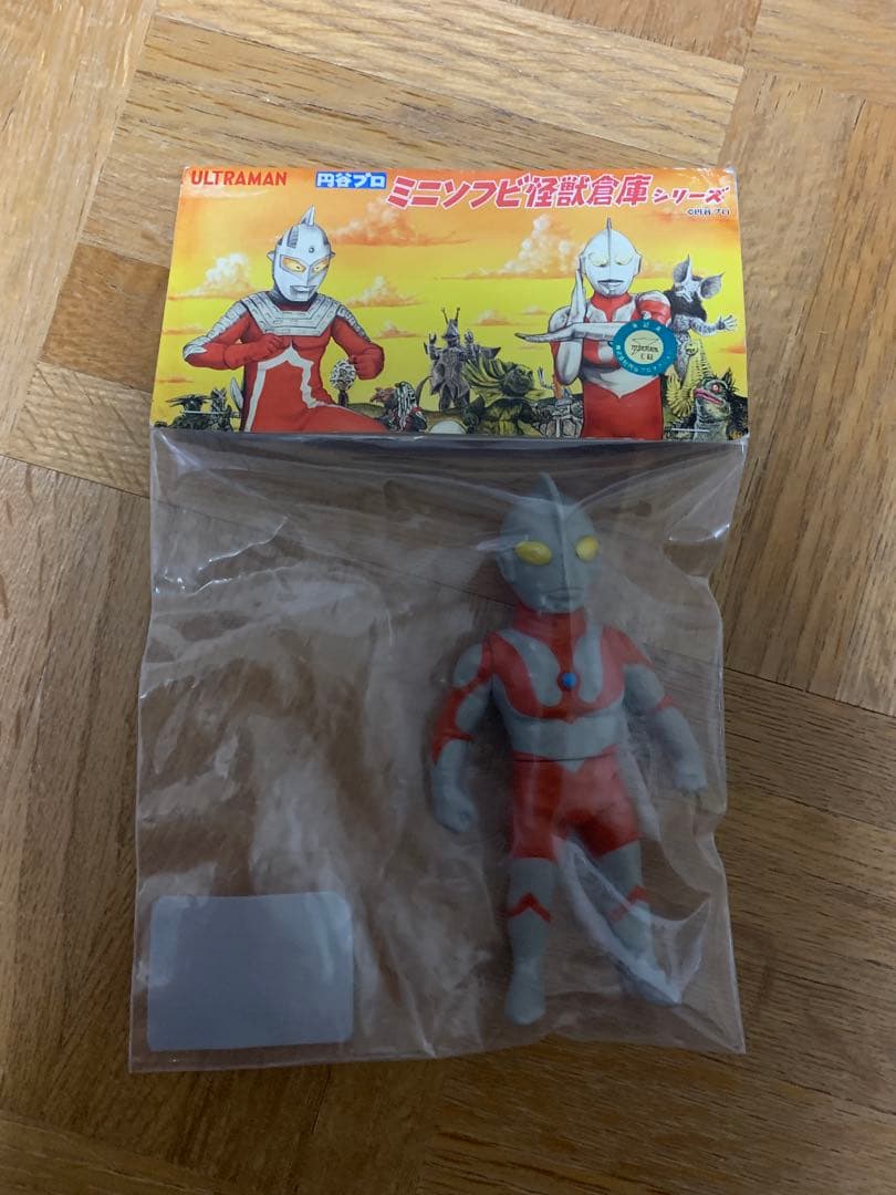 ウルトラマン ミニソフビ怪獣倉庫