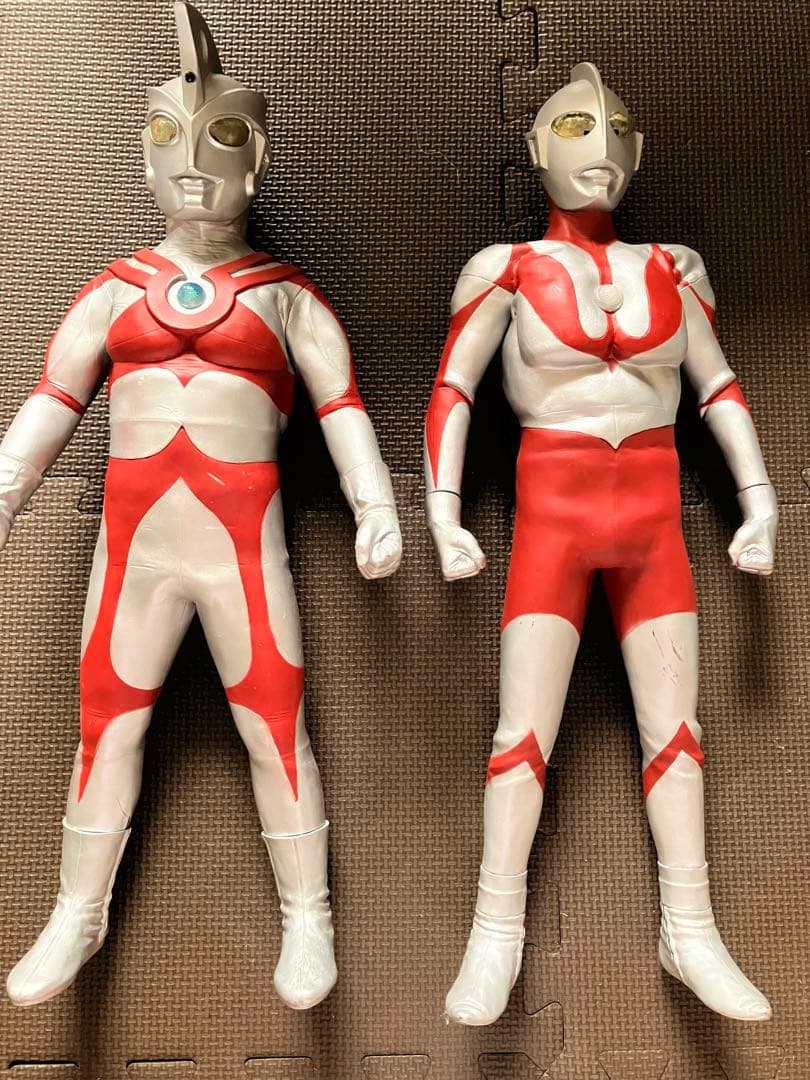 ウルトラマン フィギュア 2体　約45cm
