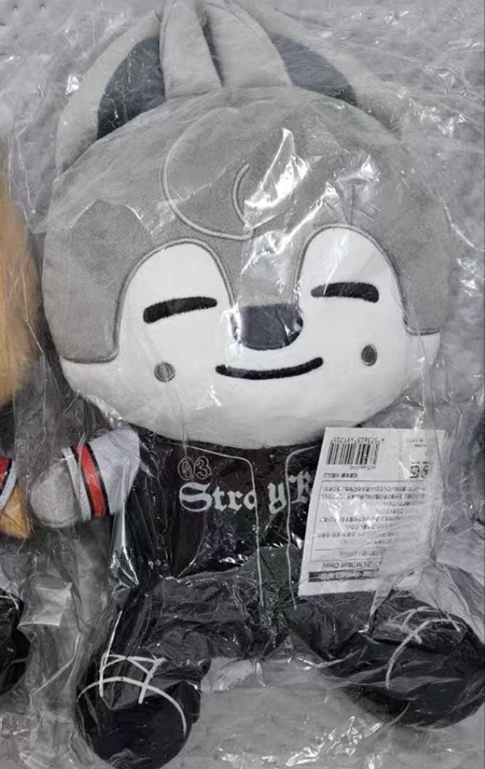 StrayKids スキズ スタジアム ぬいぐるみ ウルフチャン
