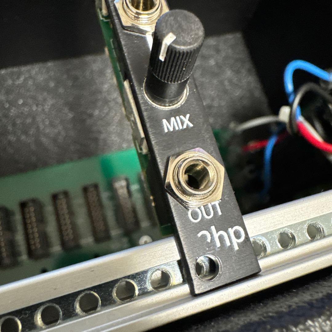 2hp Delay モジュラーシンセサイザー