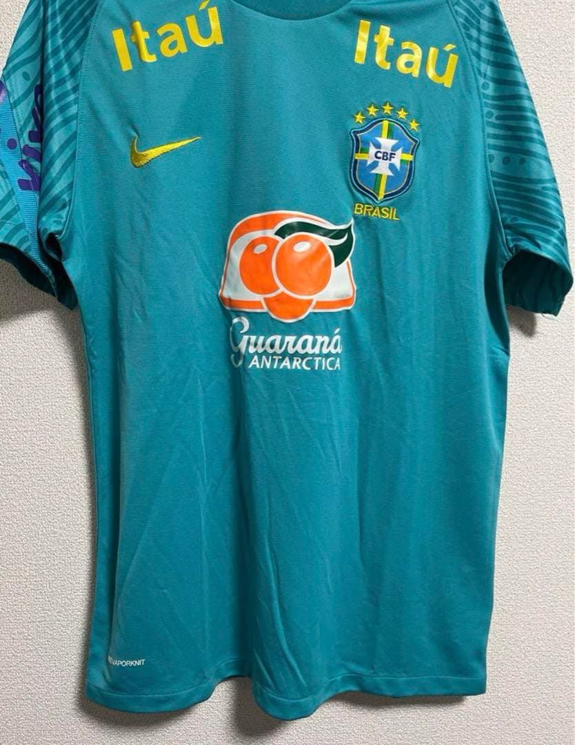 ブラジル代表　練習着　NIKE フルスポンサー　トレーニングウェア