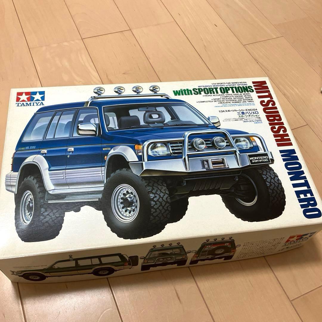 【新品未開封】 タミヤ 1/24 三菱パジェロ・スポーツオプション　ジープ　2箱