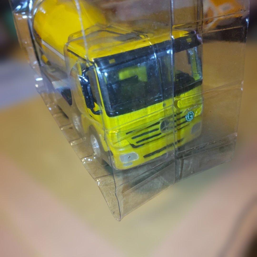 LIEBHERR HTM 904 トラックミキサー　　1/50