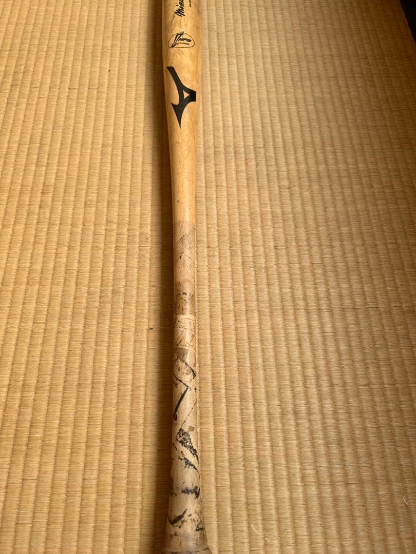 新井貴浩 実使用バット