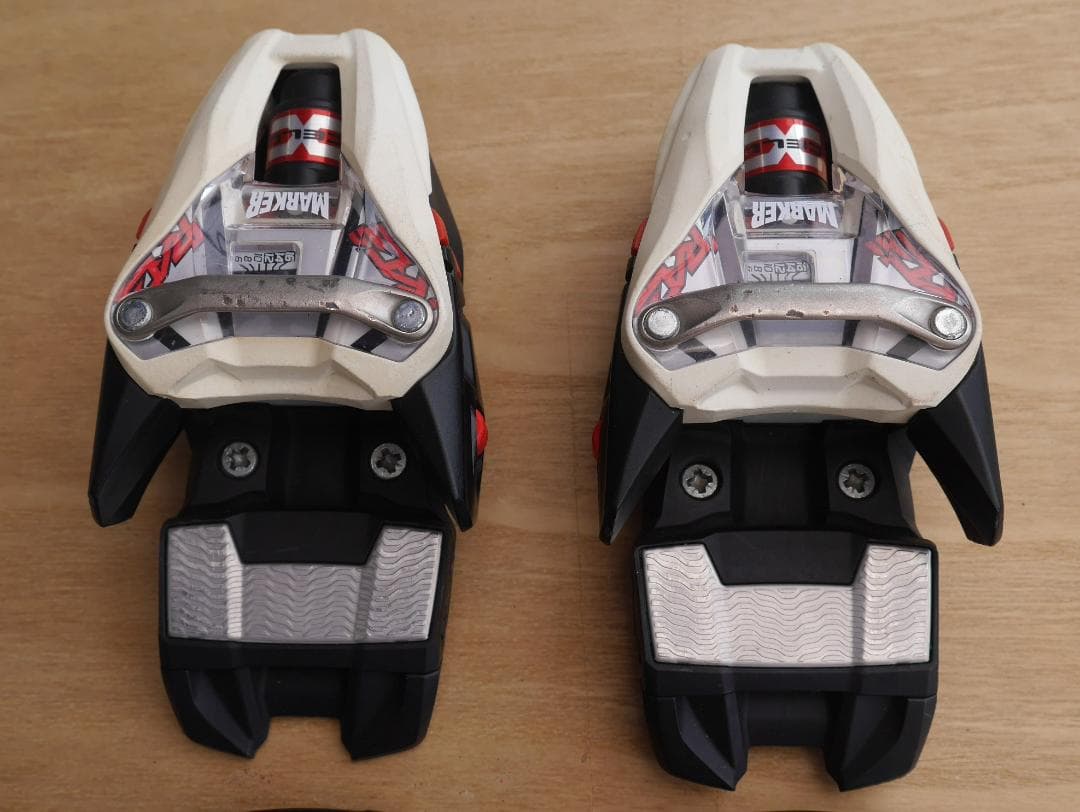 マーカースキービンディング　エクセル16（中古）