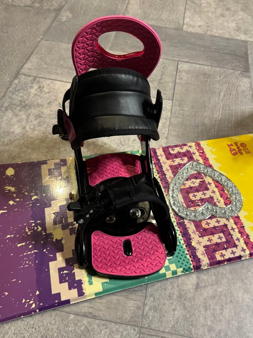 Secret Garden スノーボード 143cm ビンディング付き