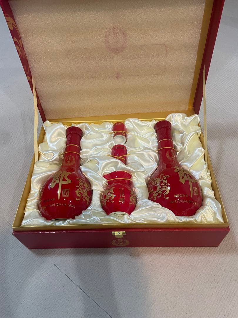 紅花郎　中国酒