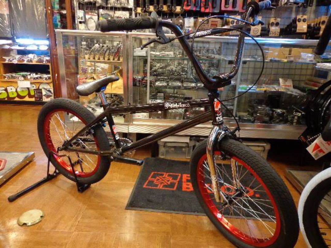 自転車本体 fit bike co. aitken