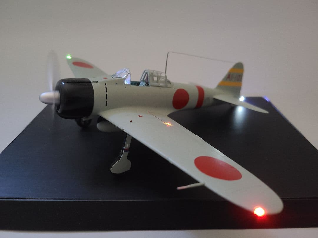 日本海軍 零式艦上戦闘機21型 空母赤城搭載機 リアルモーターライズ完成品