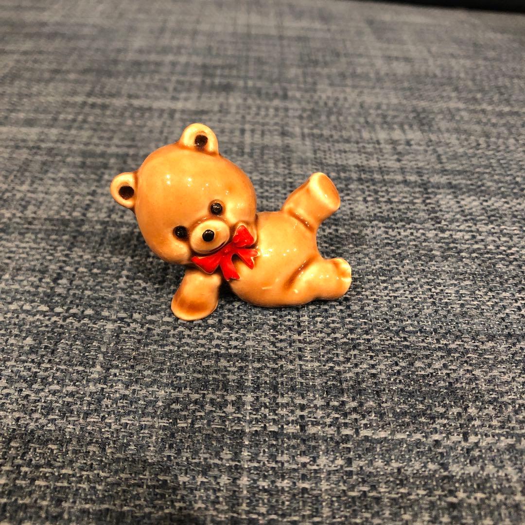 くま　置物