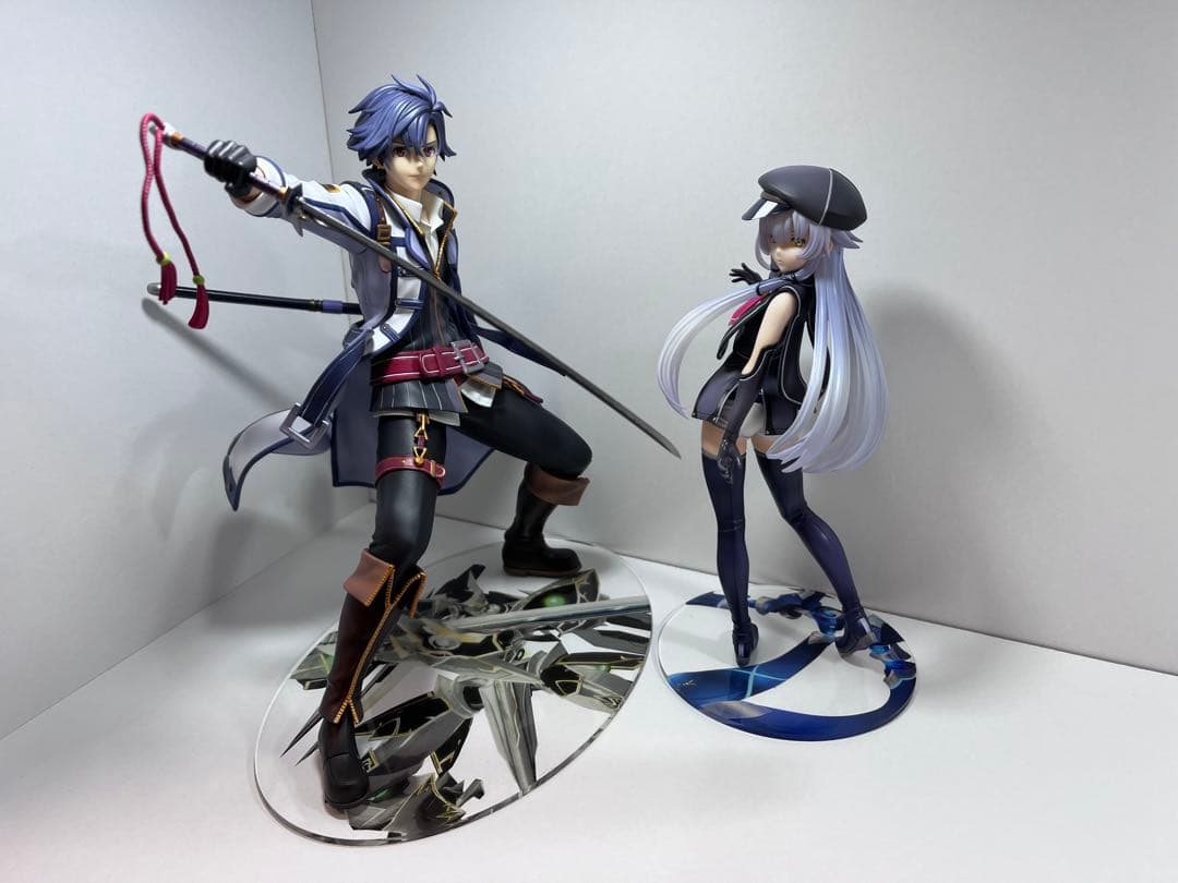 閃の軌跡　フィギュア　リィン　アルティナ
