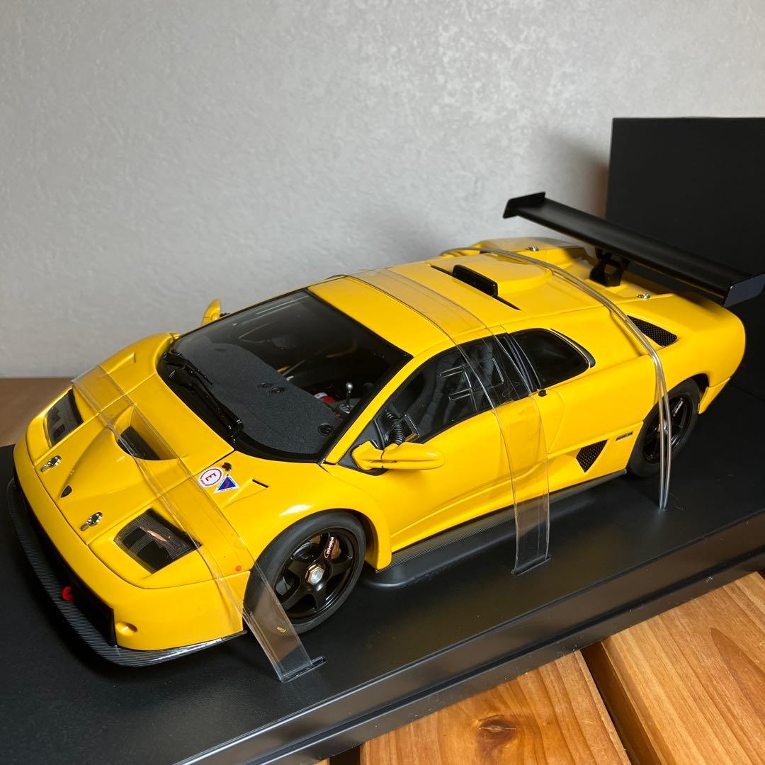 オートアート 1/18 ランボルギーニ ディアブロGTR 2001